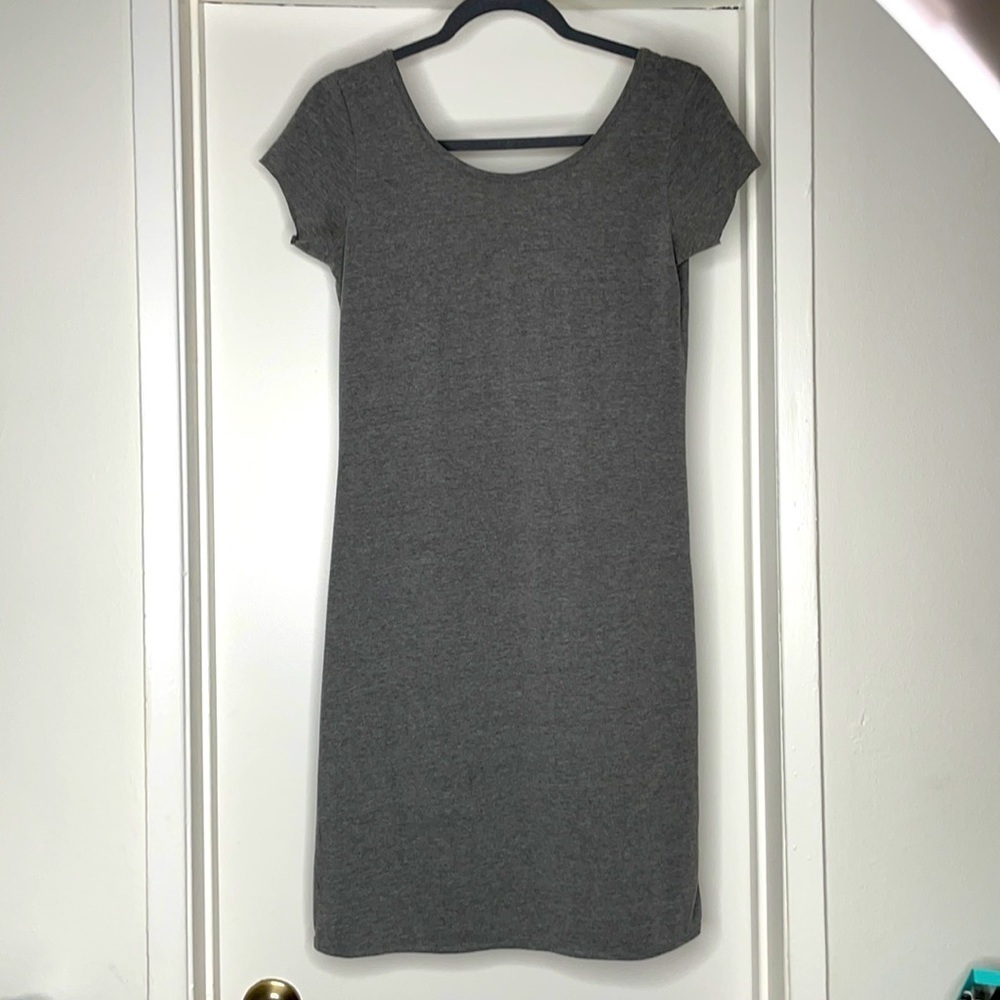 𝅺⭐️gray staple dress